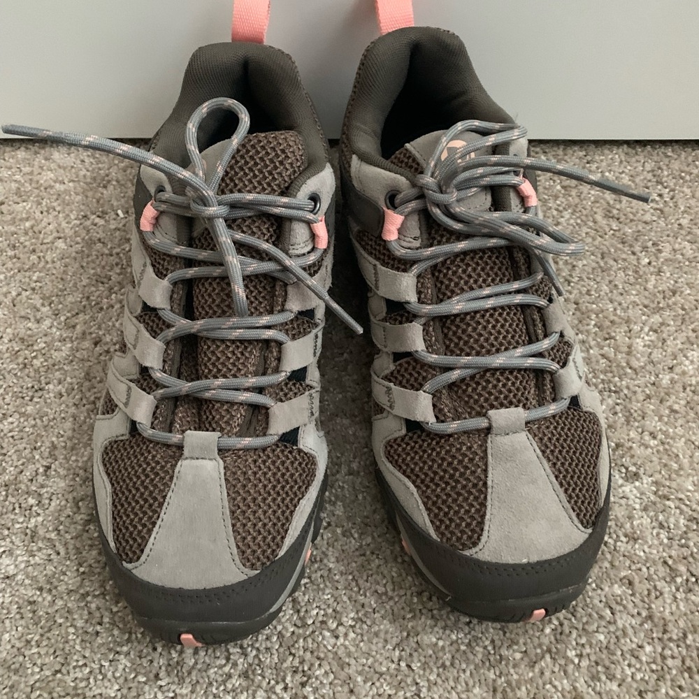 Merrell Women's Brown Trail Shoes, size 9.5 - Picture 2 of 5